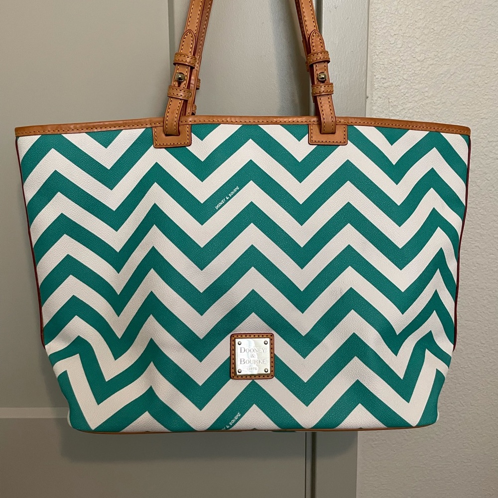 Dooney & Bourke Tote - Seafoam Chevron Pattern